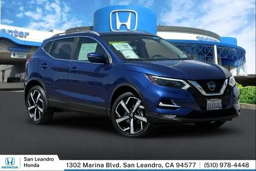 2021 Nissan Rogue Sport SL AWD photo