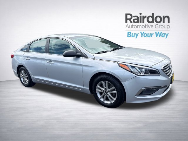 2015 Hyundai Sonata 2.4L SE FWD photo