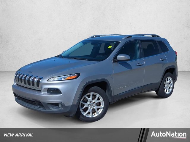2015 Jeep Cherokee Latitude FWD photo