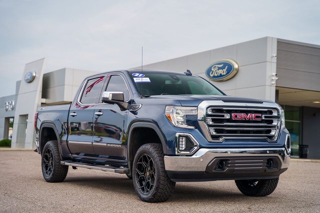 2021 GMC Sierra 1500 SLT 4WD photo