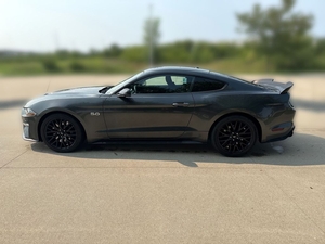 2019 Ford Mustang GT RWD photo
