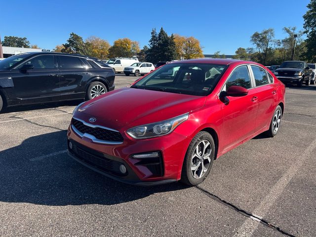 2021 Kia Forte LXS FWD photo