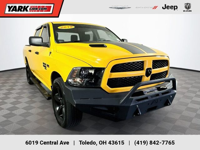 2019 Ram 1500 Express 4WD photo