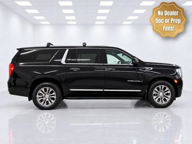 2021 GMC Yukon XL Denali 4WD photo