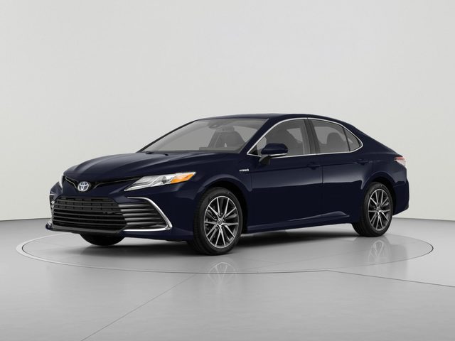 2021 Toyota Camry Hybrid SE FWD photo