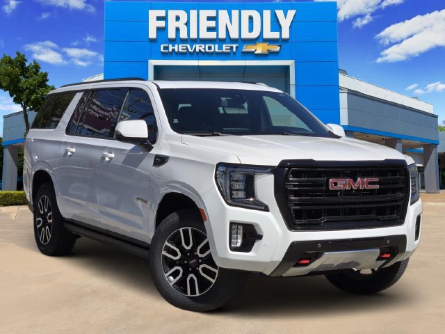 2021 GMC Yukon XL AT4 4WD photo