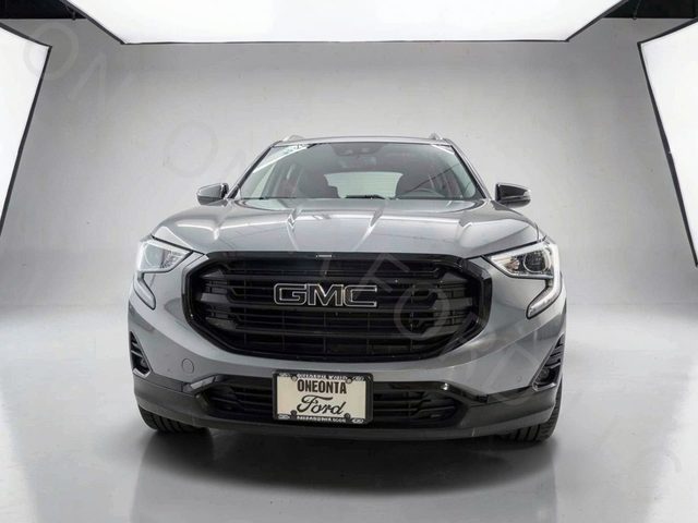 2021 GMC Terrain SLT AWD photo