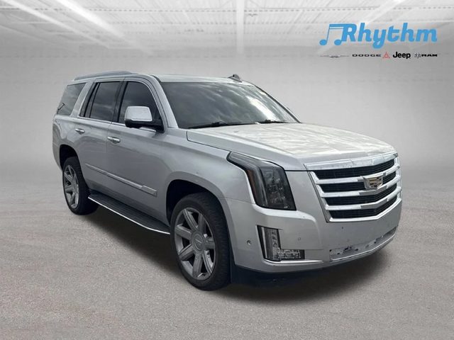 2020 Cadillac Escalade Luxury RWD photo