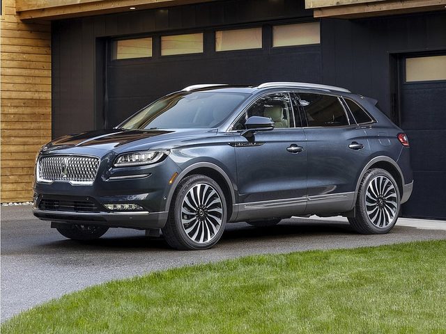 2021 Lincoln Nautilus Reserve AWD photo