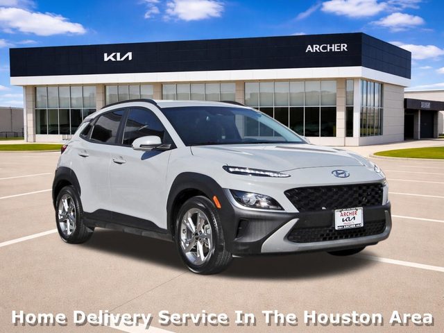 2022 Hyundai Kona SEL FWD photo