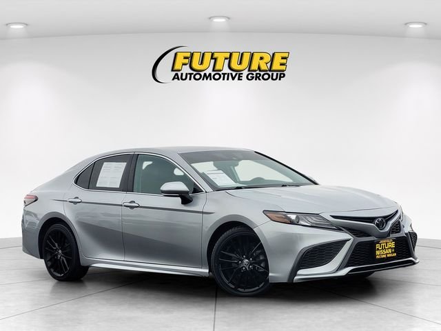 2021 Toyota Camry XSE FWD photo