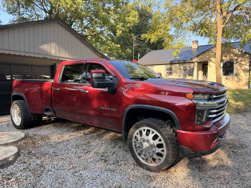 2020 Chevrolet Silverado 3500HD High Country 4WD photo