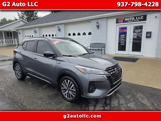 2021 Nissan Kicks SR FWD photo
