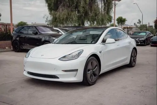 2019 Tesla Model 3 Long Range AWD photo