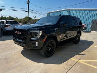 2021 GMC Yukon AT4 4WD photo