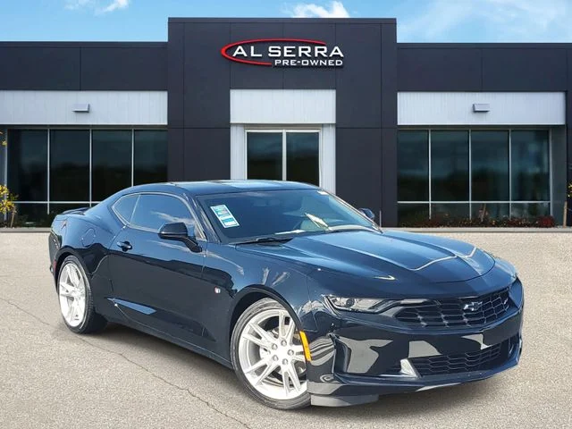 2021 Chevrolet Camaro 1LT RWD photo