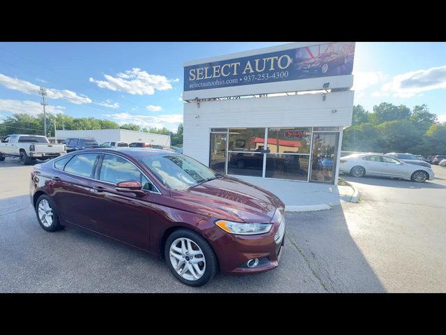 2016 Ford Fusion SE FWD photo