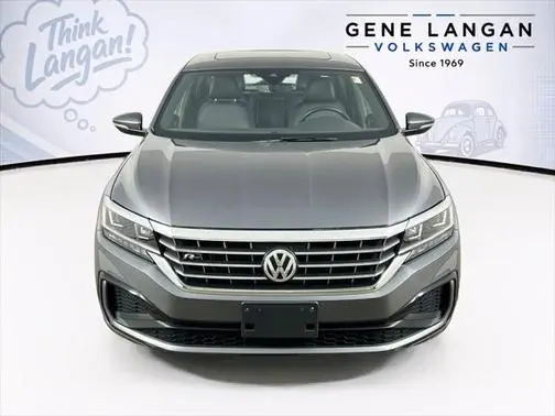 2021 Volkswagen Passat 2.0T R-Line FWD photo