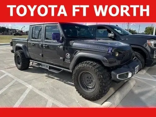 2021 Jeep Gladiator Overland 4WD photo