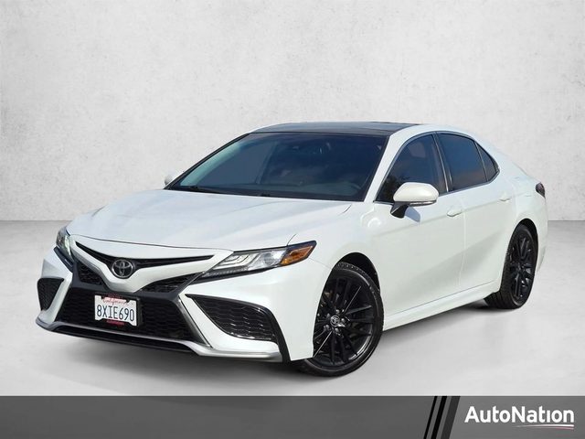 2021 Toyota Camry XSE FWD photo