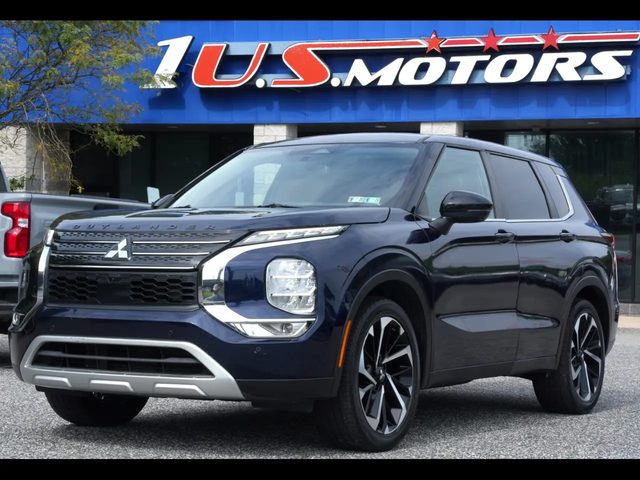 2022 Mitsubishi Outlander SE 4WD photo