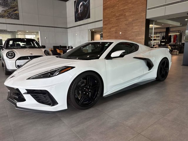2021 Chevrolet Corvette 2LT RWD photo
