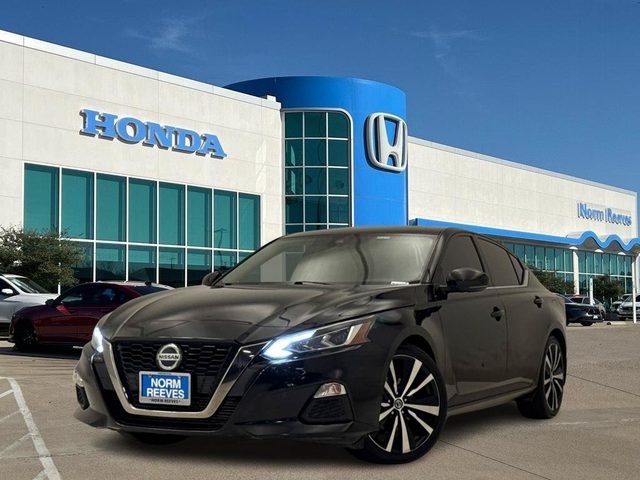 2021 Nissan Altima 2.0 SR FWD photo