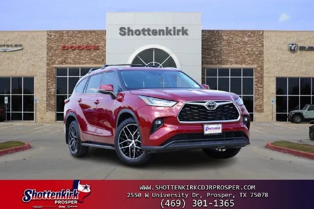 2021 Toyota Highlander Limited FWD photo