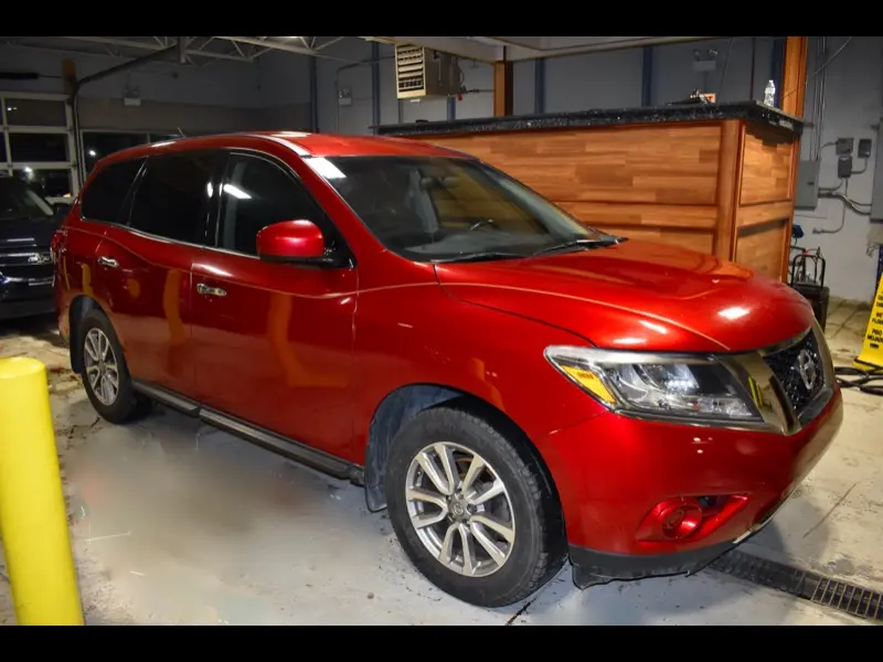 2015 Nissan Pathfinder S 4WD photo