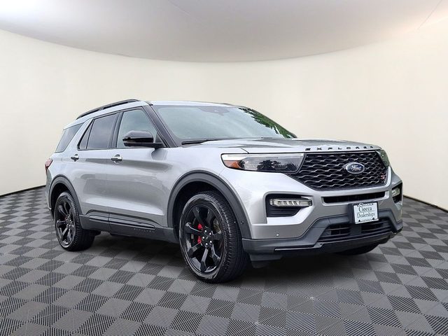 2021 Ford Explorer ST 4WD photo