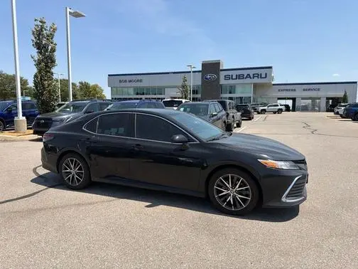 2021 Toyota Camry XLE AWD photo