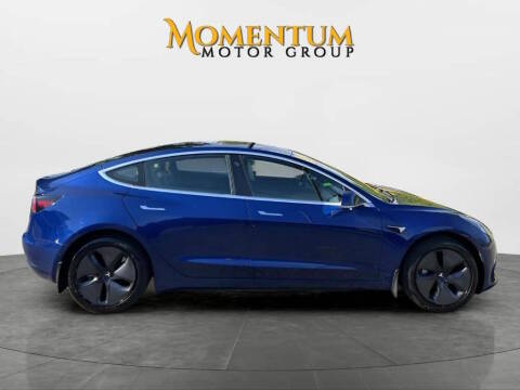 2018 Tesla Model 3 Mid Range Battery RWD photo