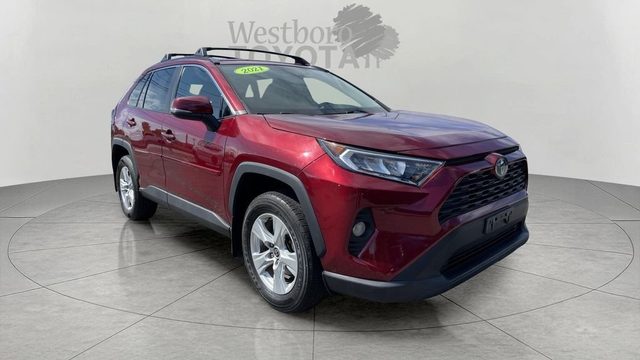 2021 Toyota RAV4 XLE AWD photo