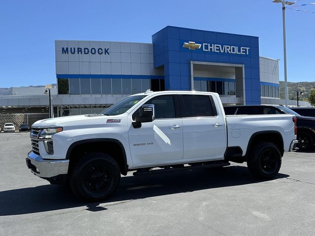 2021 Chevrolet Silverado 3500HD LTZ 4WD photo