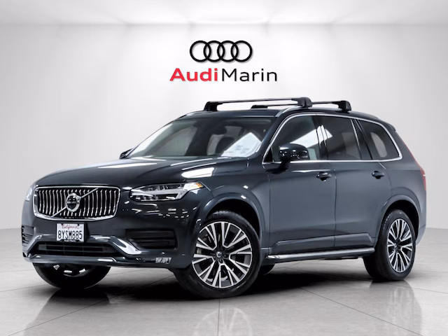 2021 Volvo XC90 Momentum AWD photo
