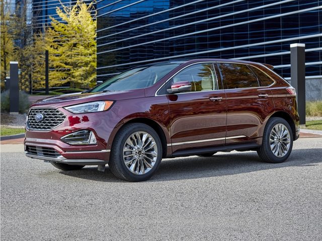 2021 Ford Edge SE FWD photo