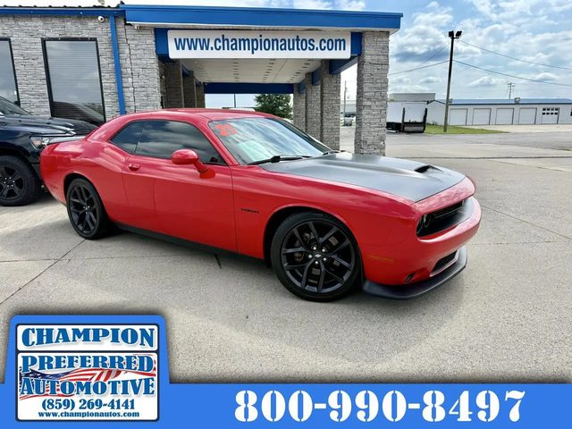 2021 Dodge Challenger R/T RWD photo