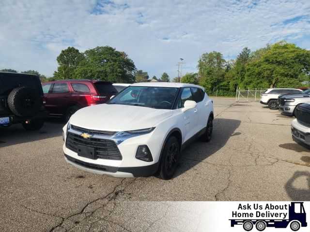2021 Chevrolet Blazer LT FWD photo