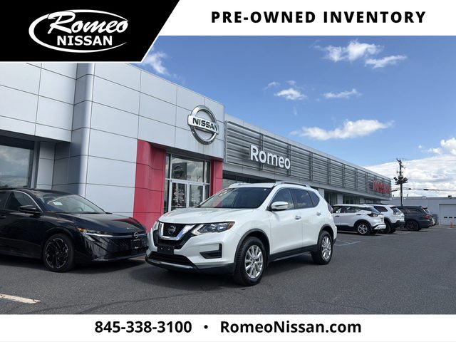 2018 Nissan Rogue SV AWD photo
