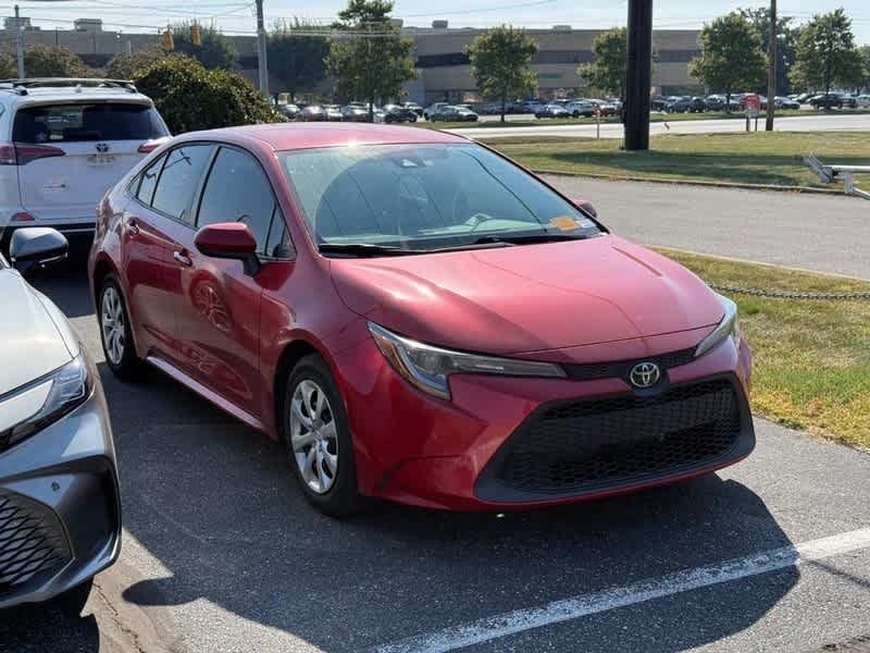 2021 Toyota Corolla LE FWD photo
