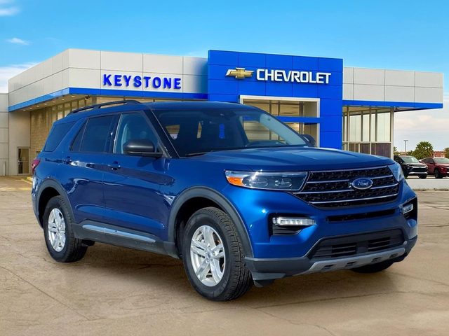 2021 Ford Explorer XLT 4WD photo