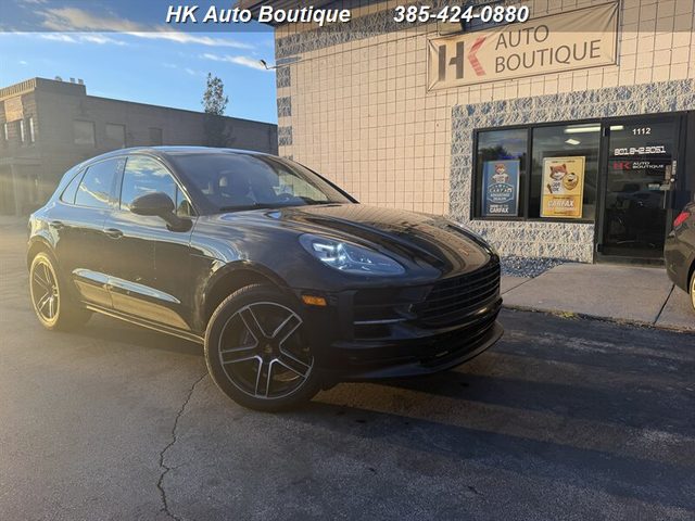 2021 Porsche Macan AWD photo