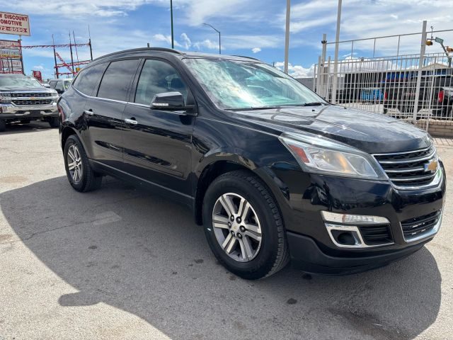 2017 Chevrolet Traverse LT AWD photo