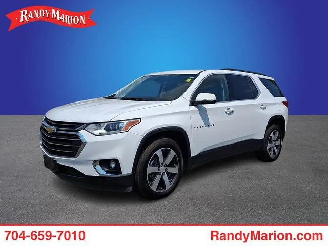 2021 Chevrolet Traverse LT Leather FWD photo