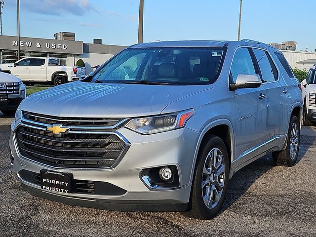 2021 Chevrolet Traverse Premier FWD photo