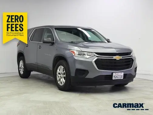 2021 Chevrolet Traverse LS FWD photo