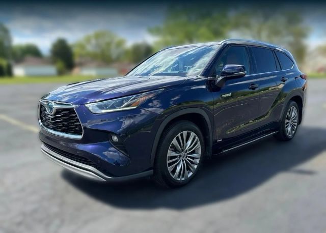 2021 Toyota Highlander Hybrid Platinum AWD photo