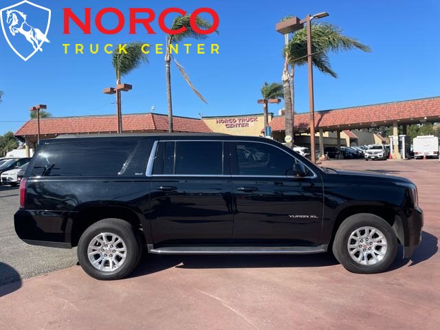 2019 GMC Yukon XL SLT 4WD photo