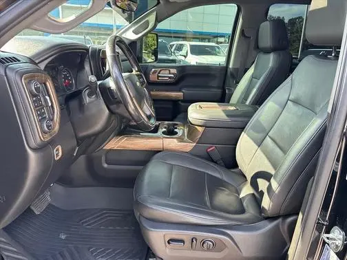 2021 Chevrolet Silverado 2500HD LTZ 4WD photo