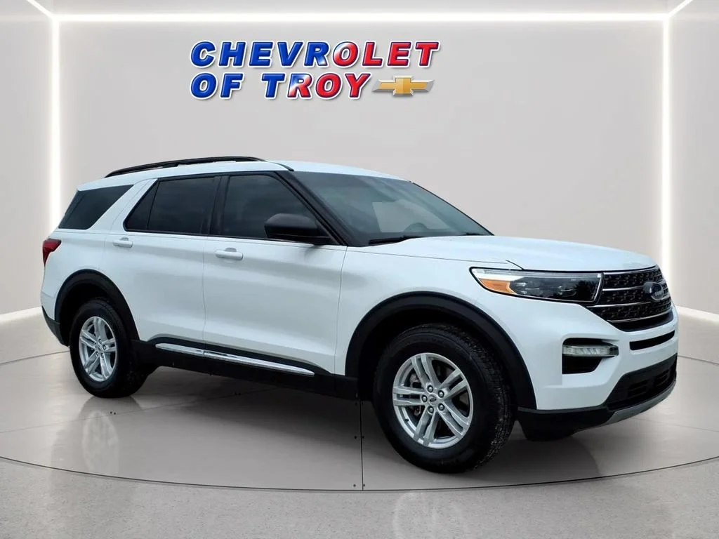 2021 Ford Explorer XLT 4WD photo